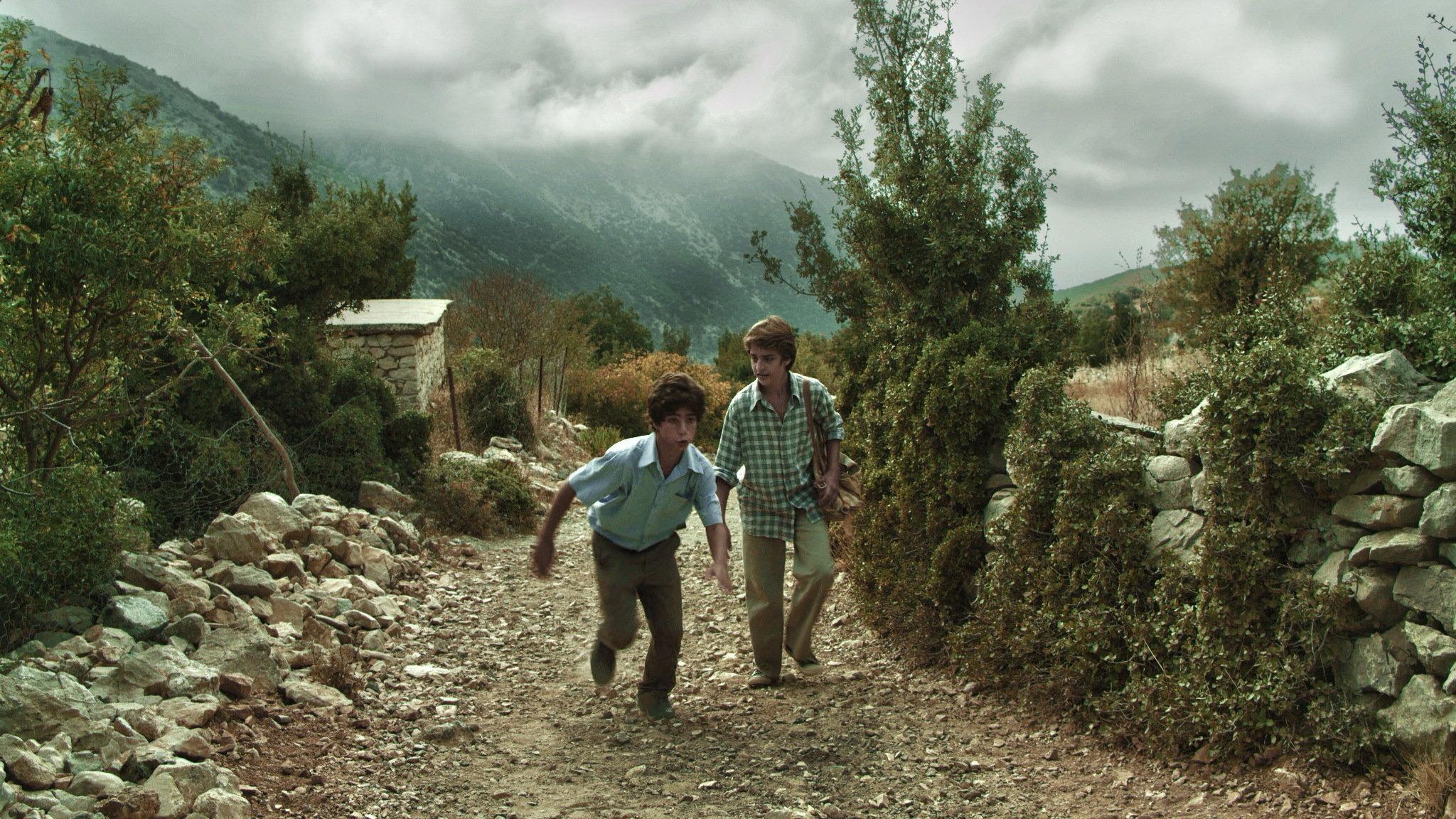 Lal 2013 movie scene