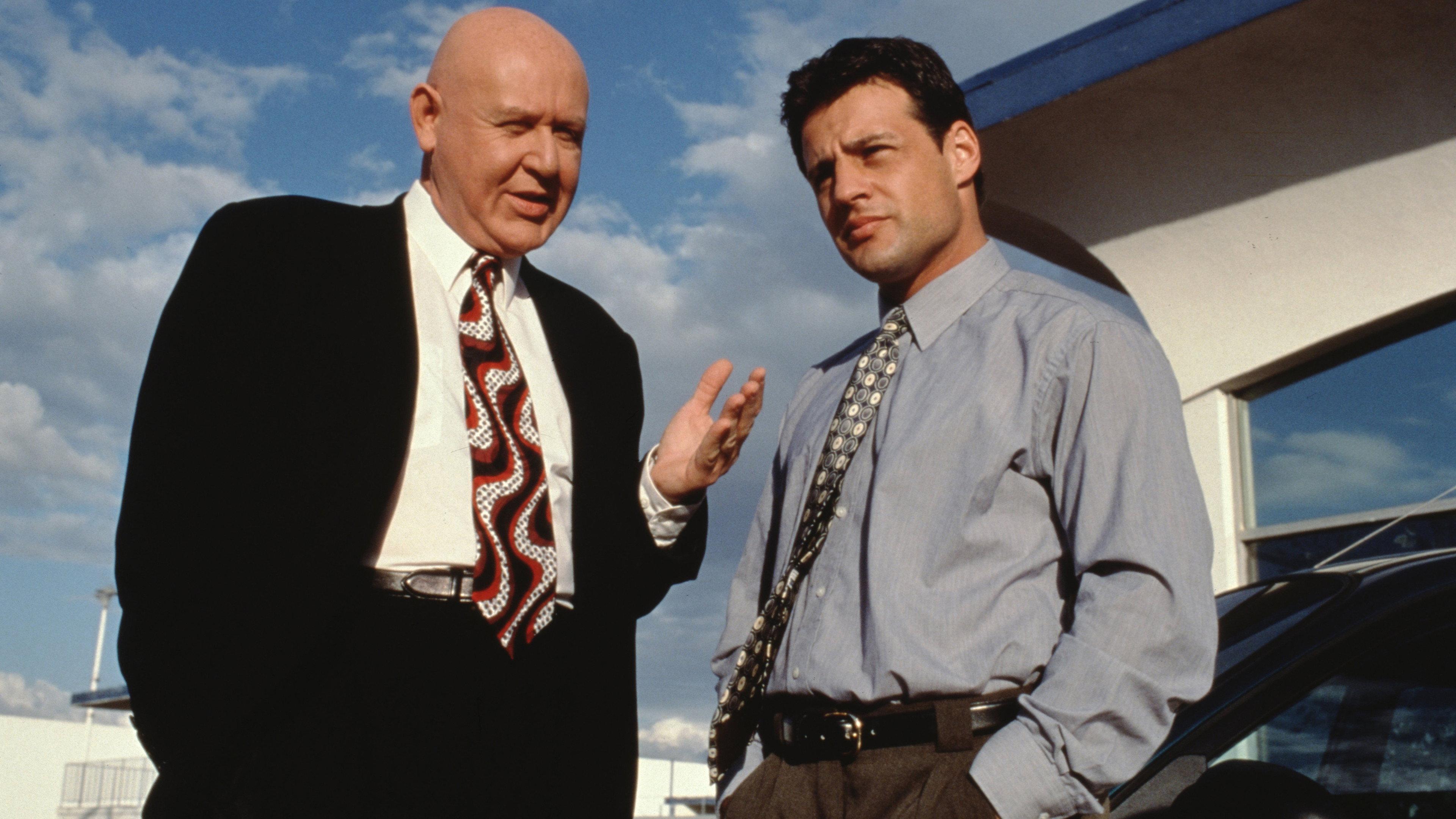 Suckers 1999 movie scene