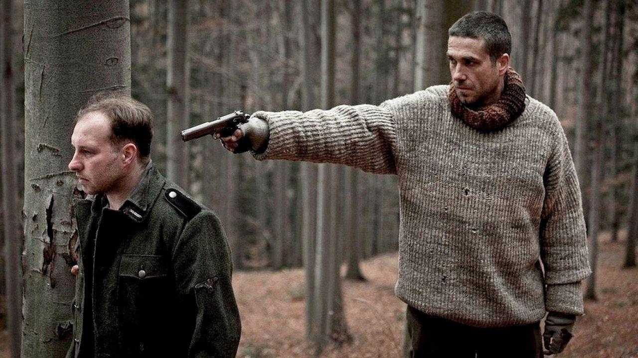Manhunt 2012 movie scene