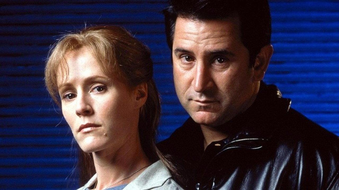 Black and Blue 1999 movie scene