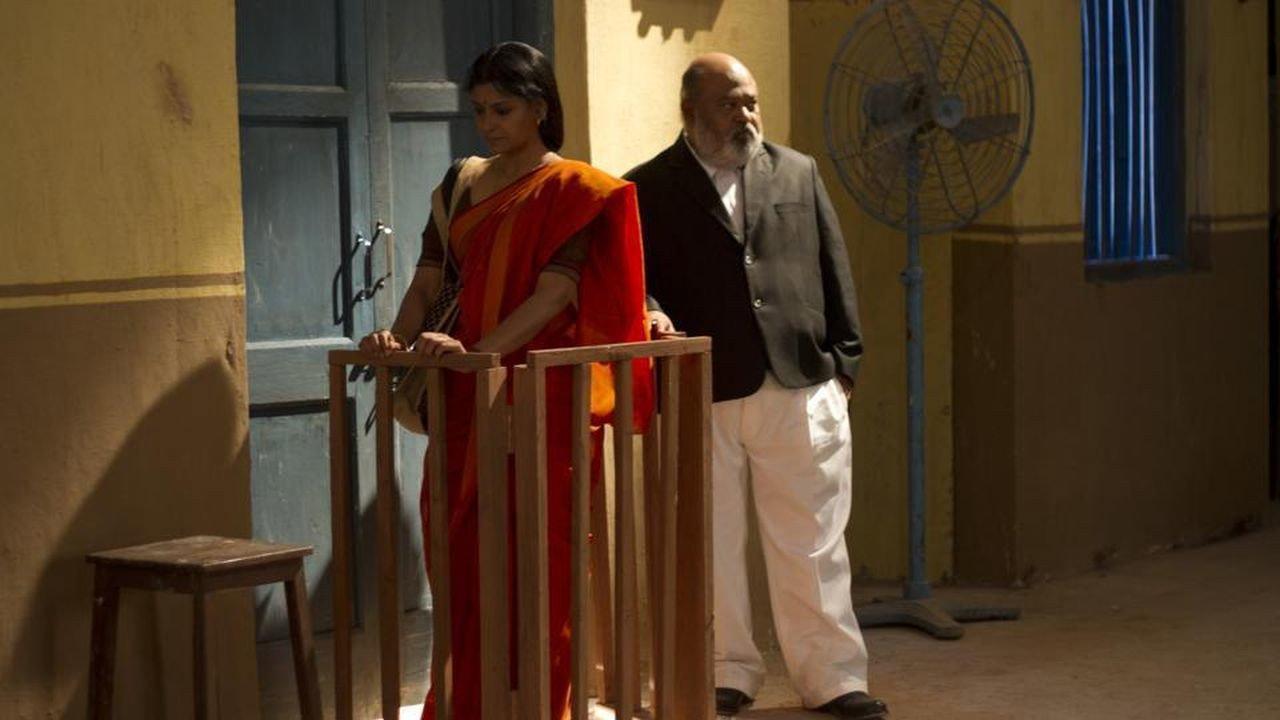 Khamosh Adalat Jaari Hai 2017 movie scene