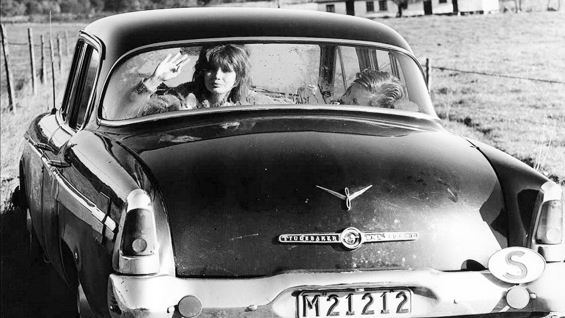The Baby Carriage 1963 movie scene