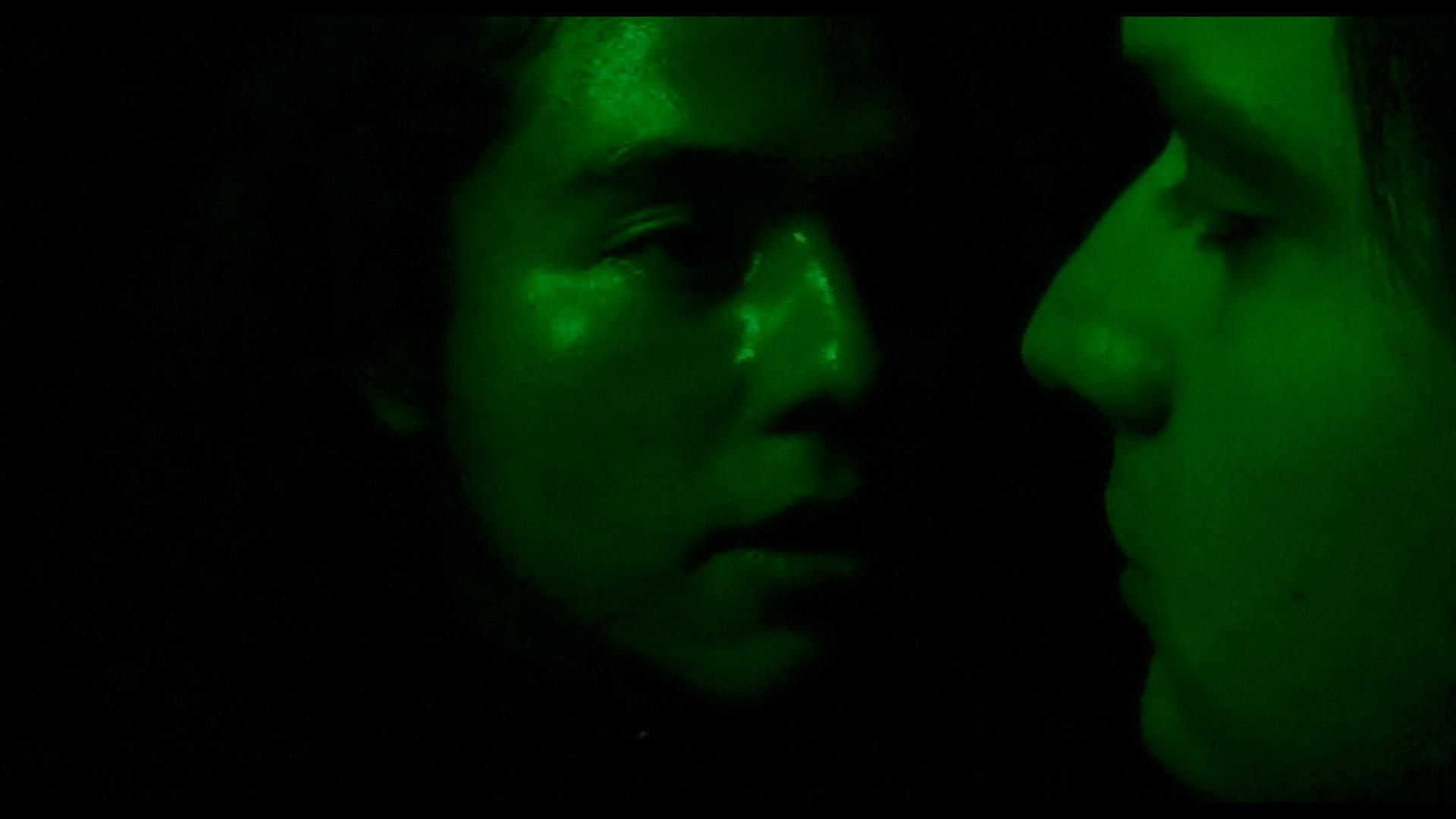 Huyendo 2023 movie scene