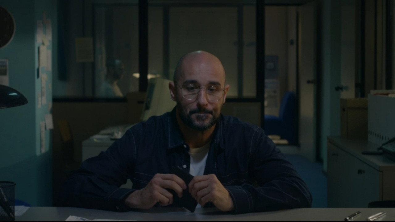 El sistema 2021 movie scene