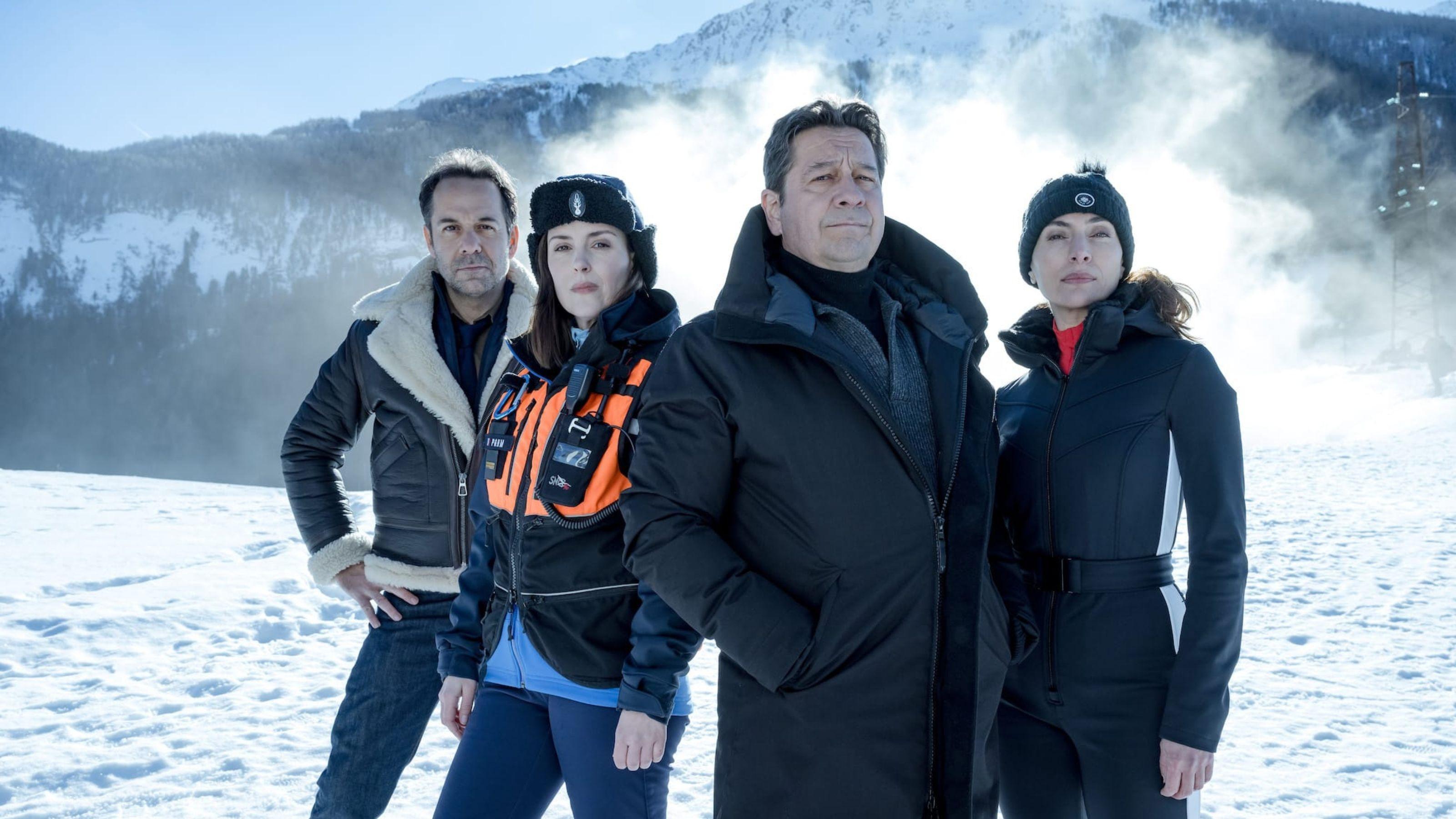 Noir comme neige : Hors limites 2024 movie scene