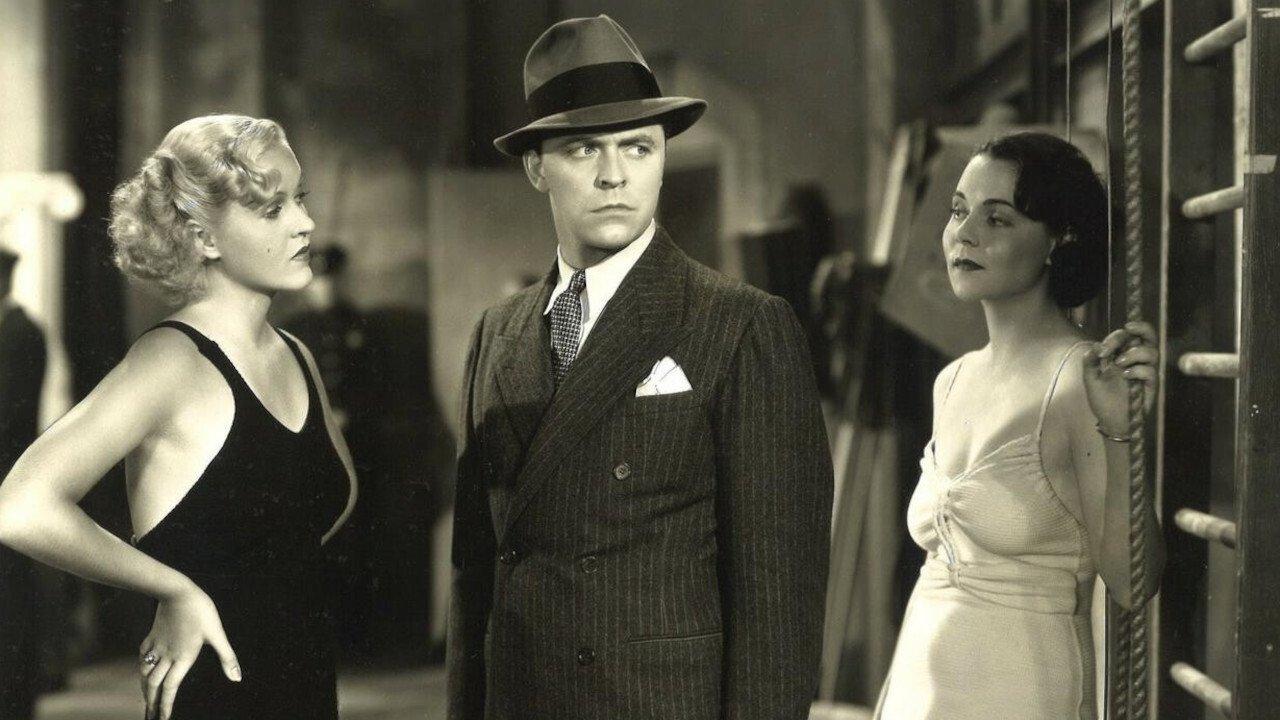 The Case of the Lucky Legs 1935 movie scene