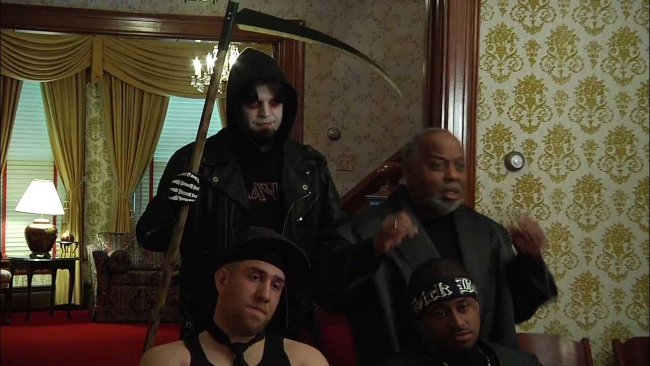 Scrooge in the Hood 2016 movie scene
