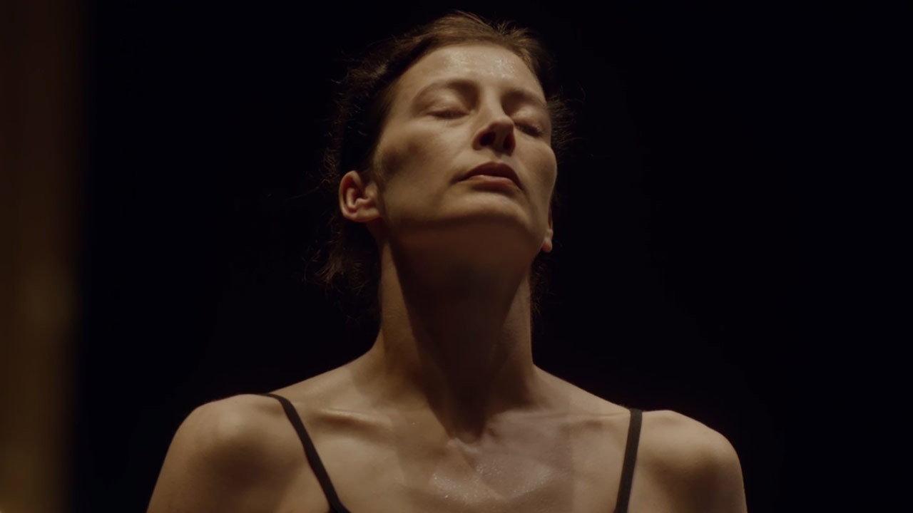 Sarah Winchester: Ghost Opera 2016 movie scene