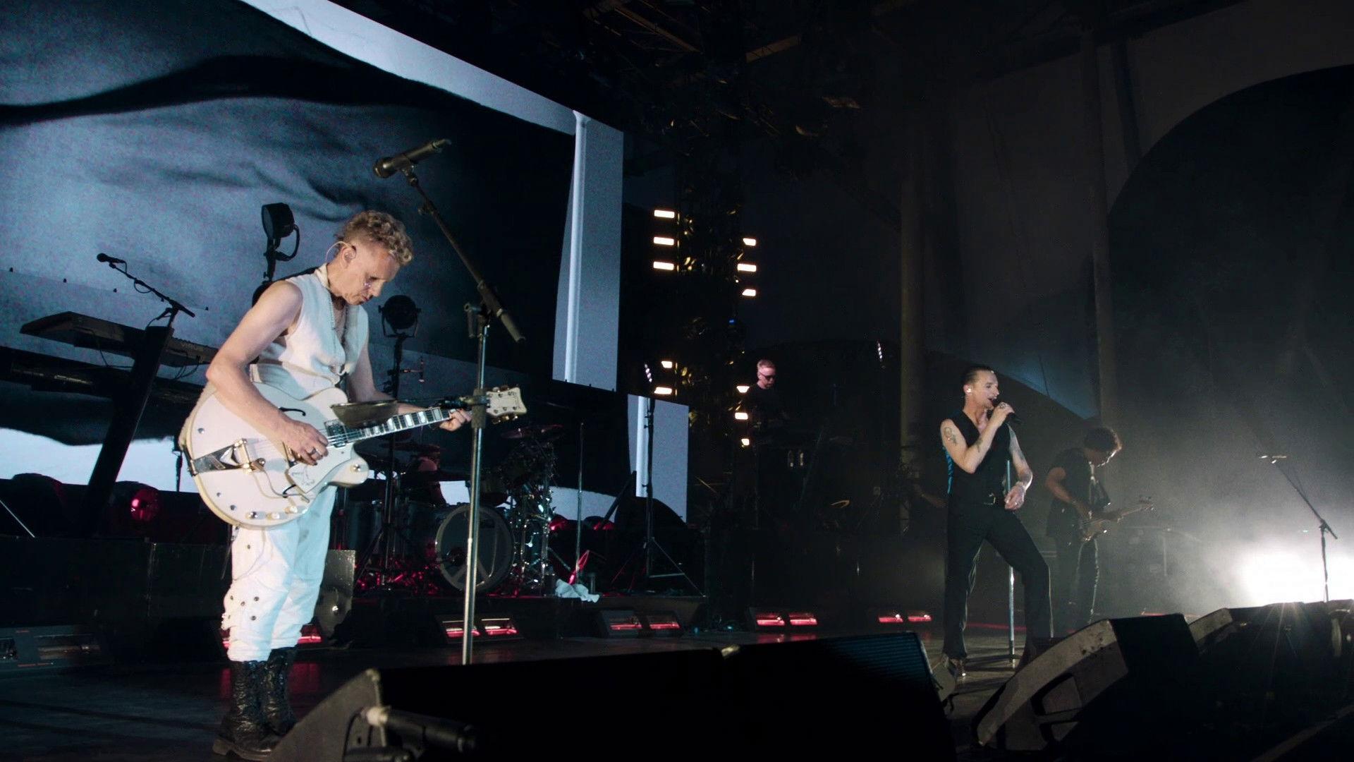 Depeche Mode: LiVE SPiRiTS 2020 movie scene