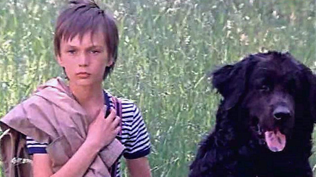 Every Hunter Wants To Know 1985 movie scene