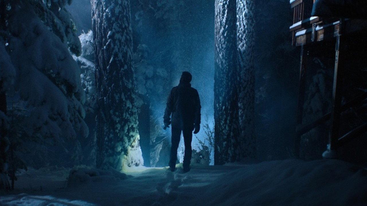 Dead Night 2018 movie scene