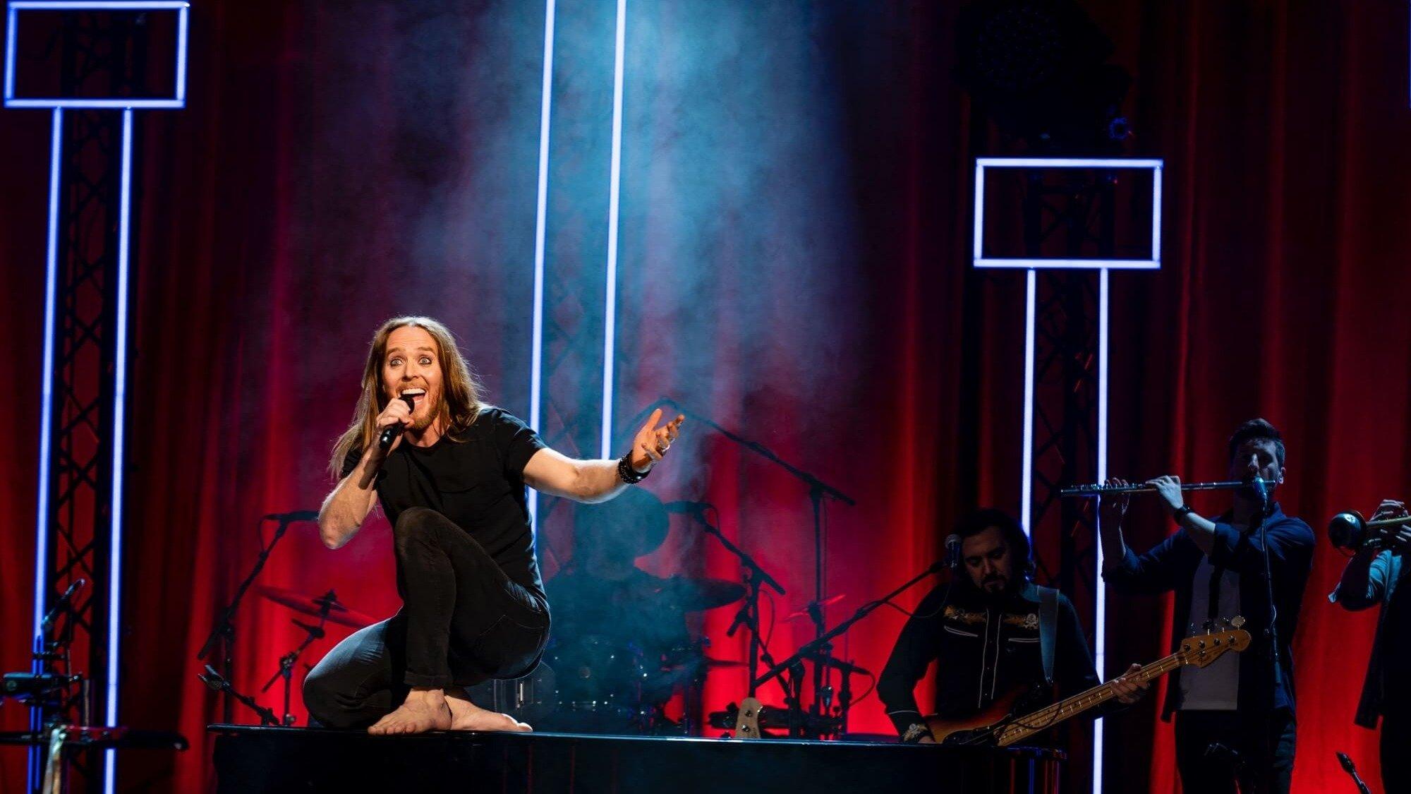 Tim Minchin: Back 2022 movie scene