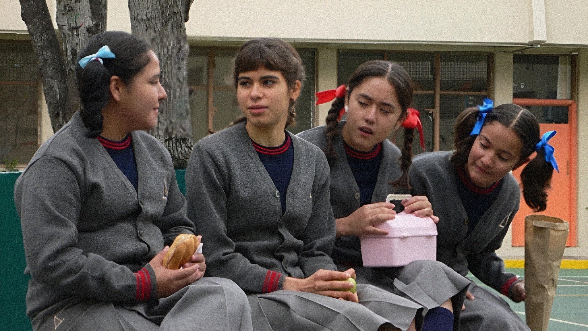 El brassier de Emma 2007 movie scene