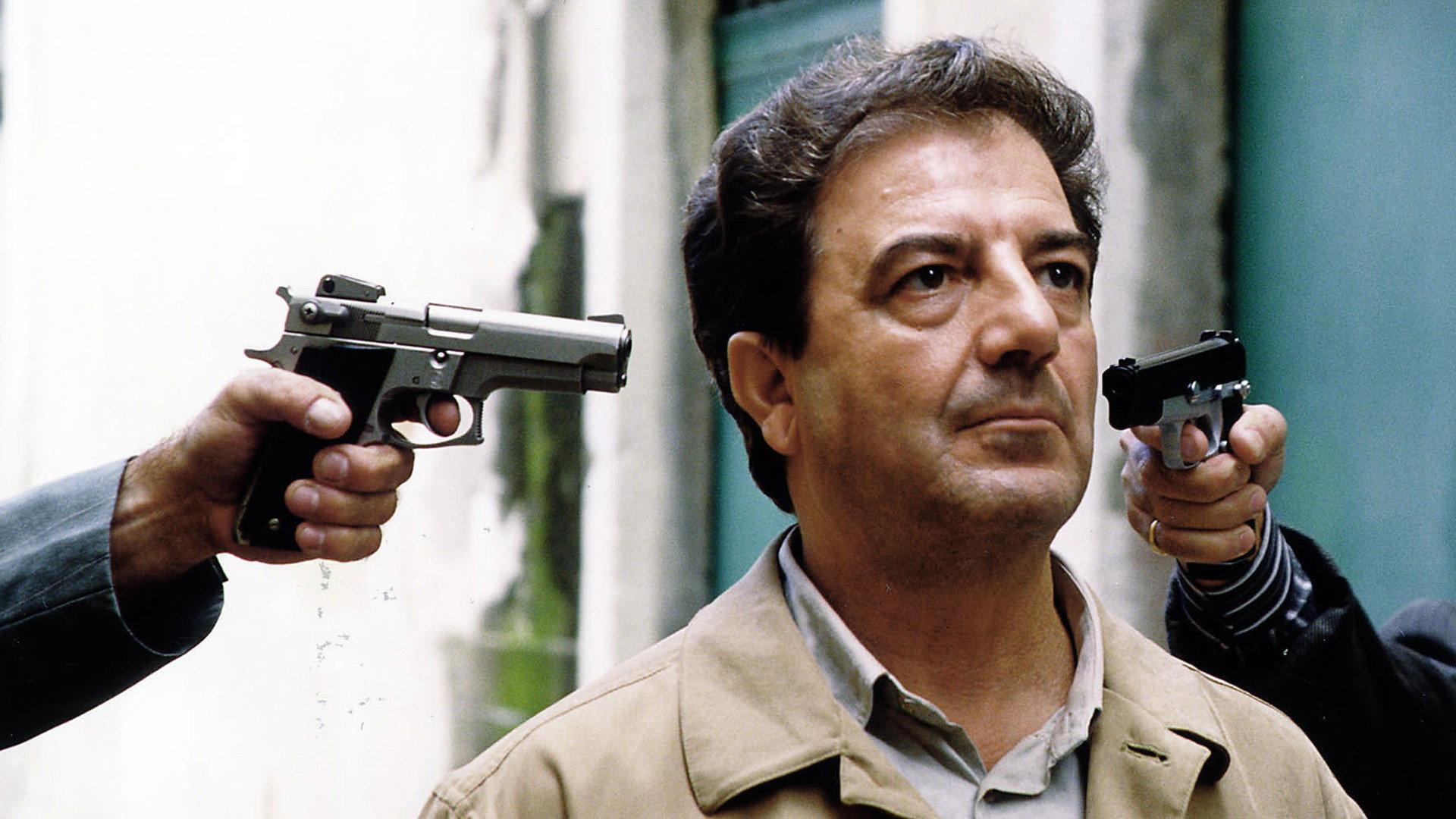 Speakers of the Truth 2000 movie scene