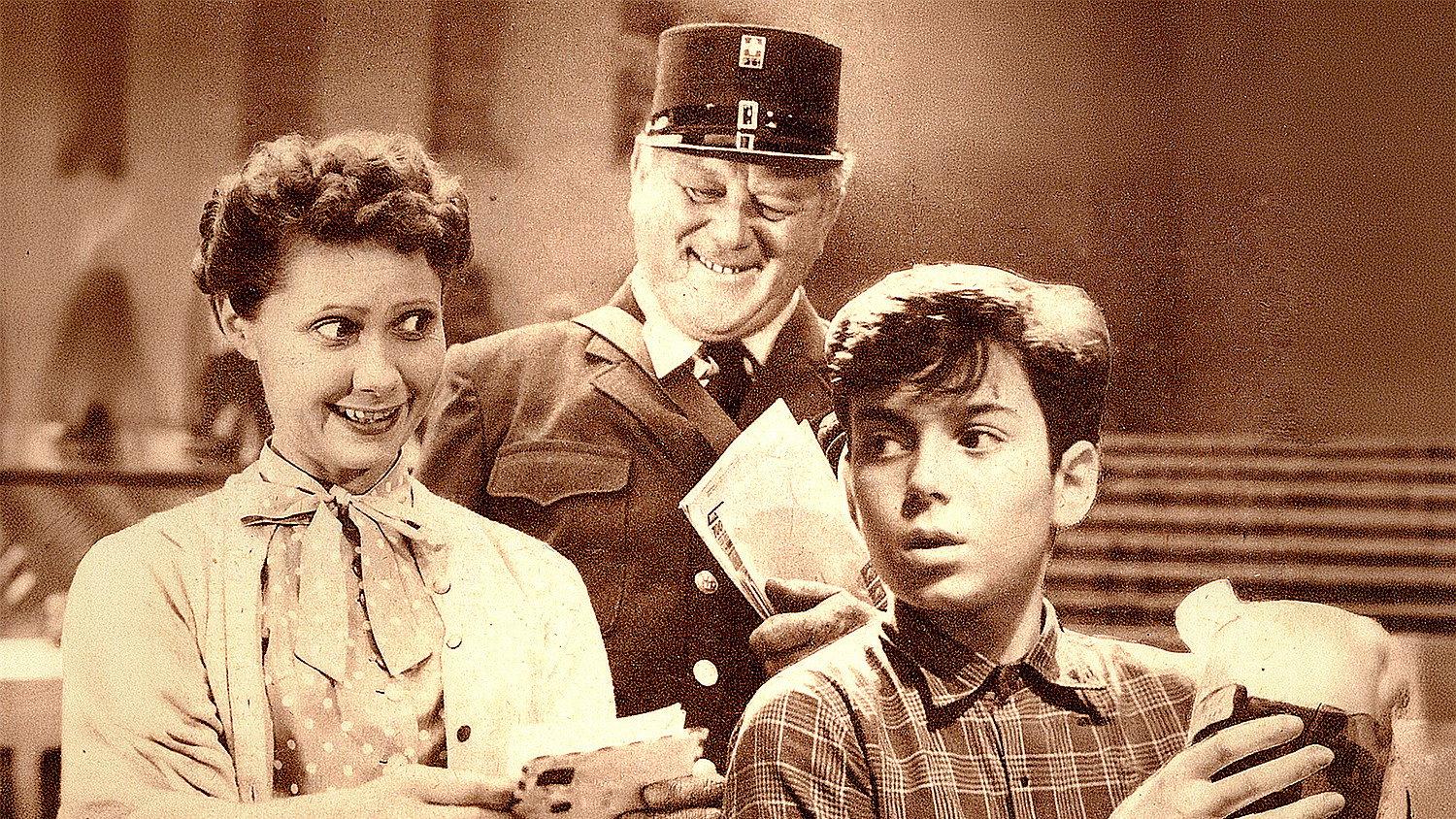 Oberstadtgass 1956 movie scene
