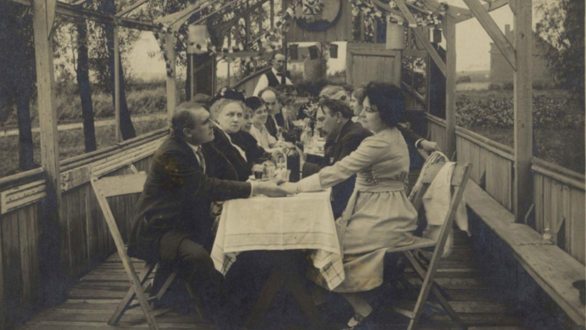The Storm in Life 1920 movie scene
