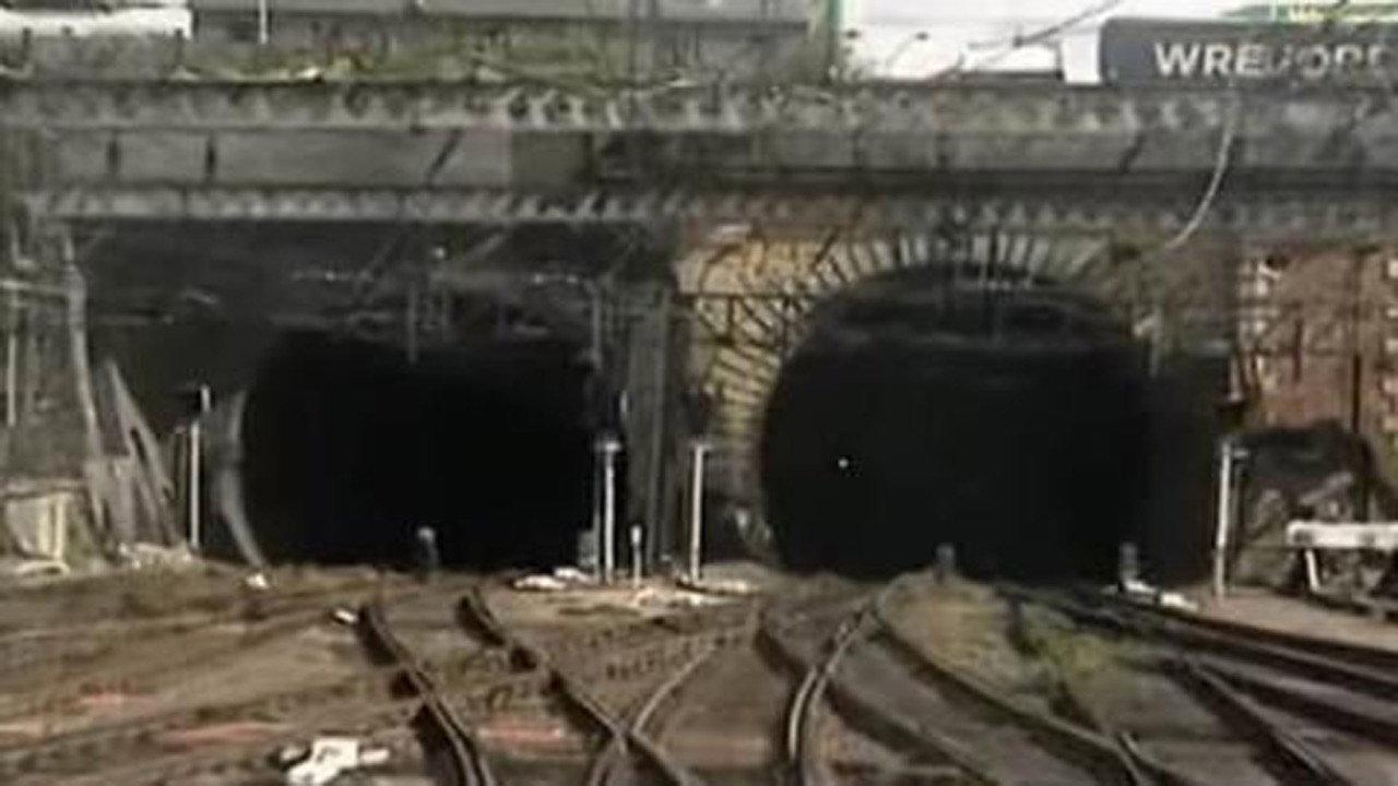 The Flying Scotsman 2000 movie scene