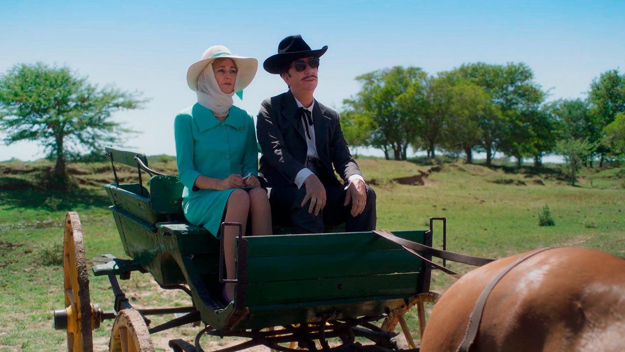 Las corredoras 2024 movie scene