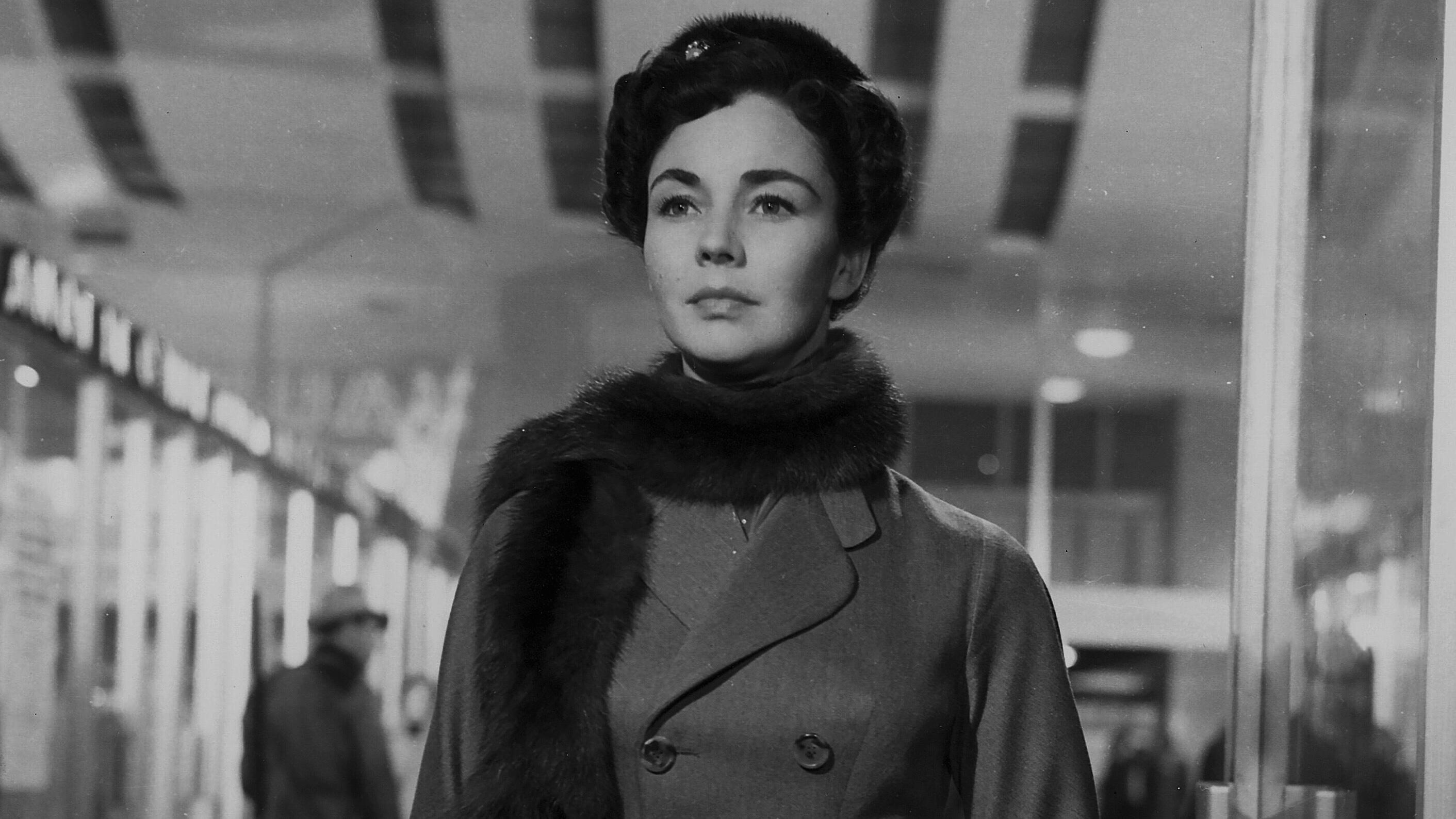 Indiscretion of an American Wife 1953 movie scene