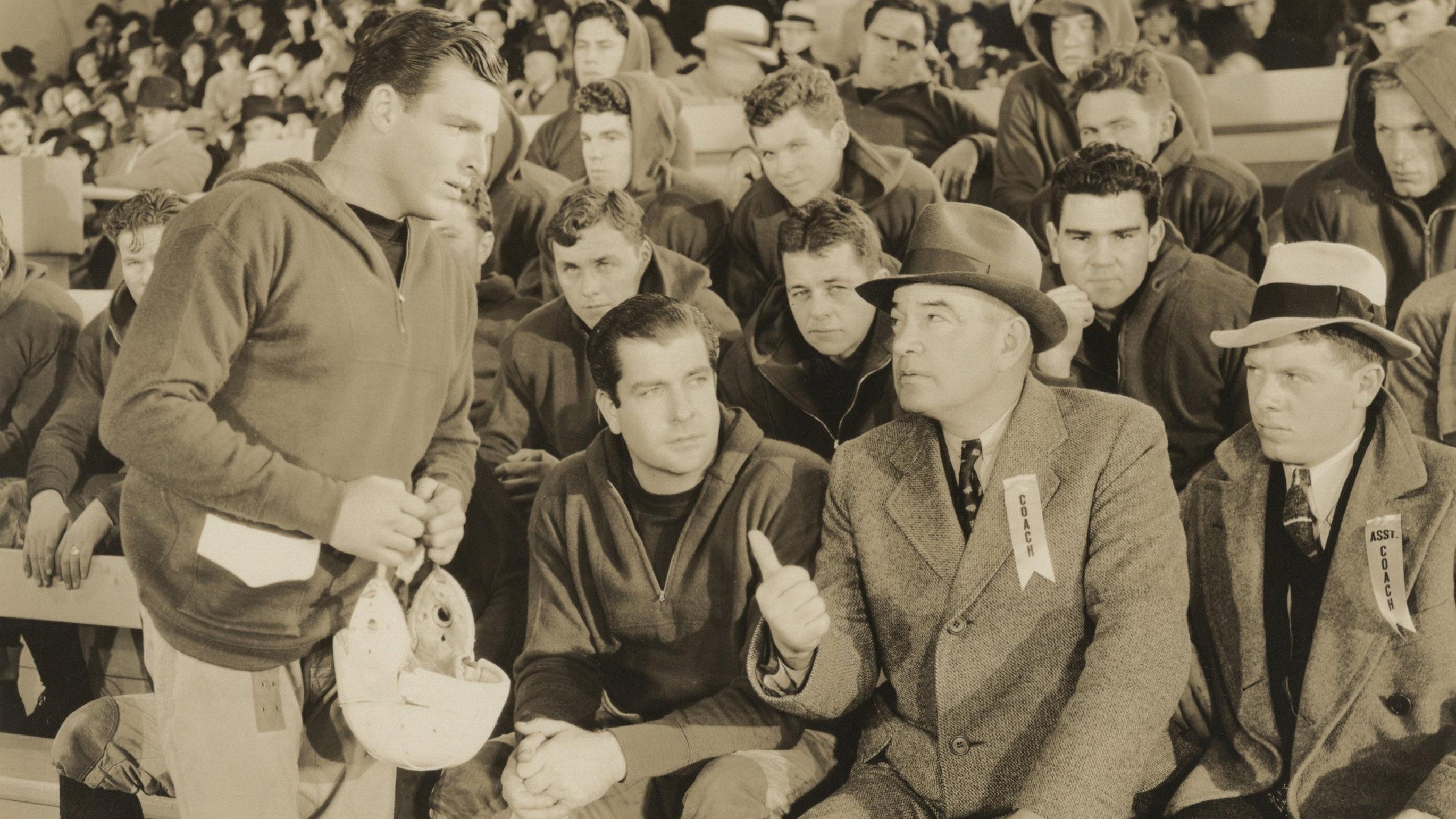 Hold 'Em Yale 1935 movie scene
