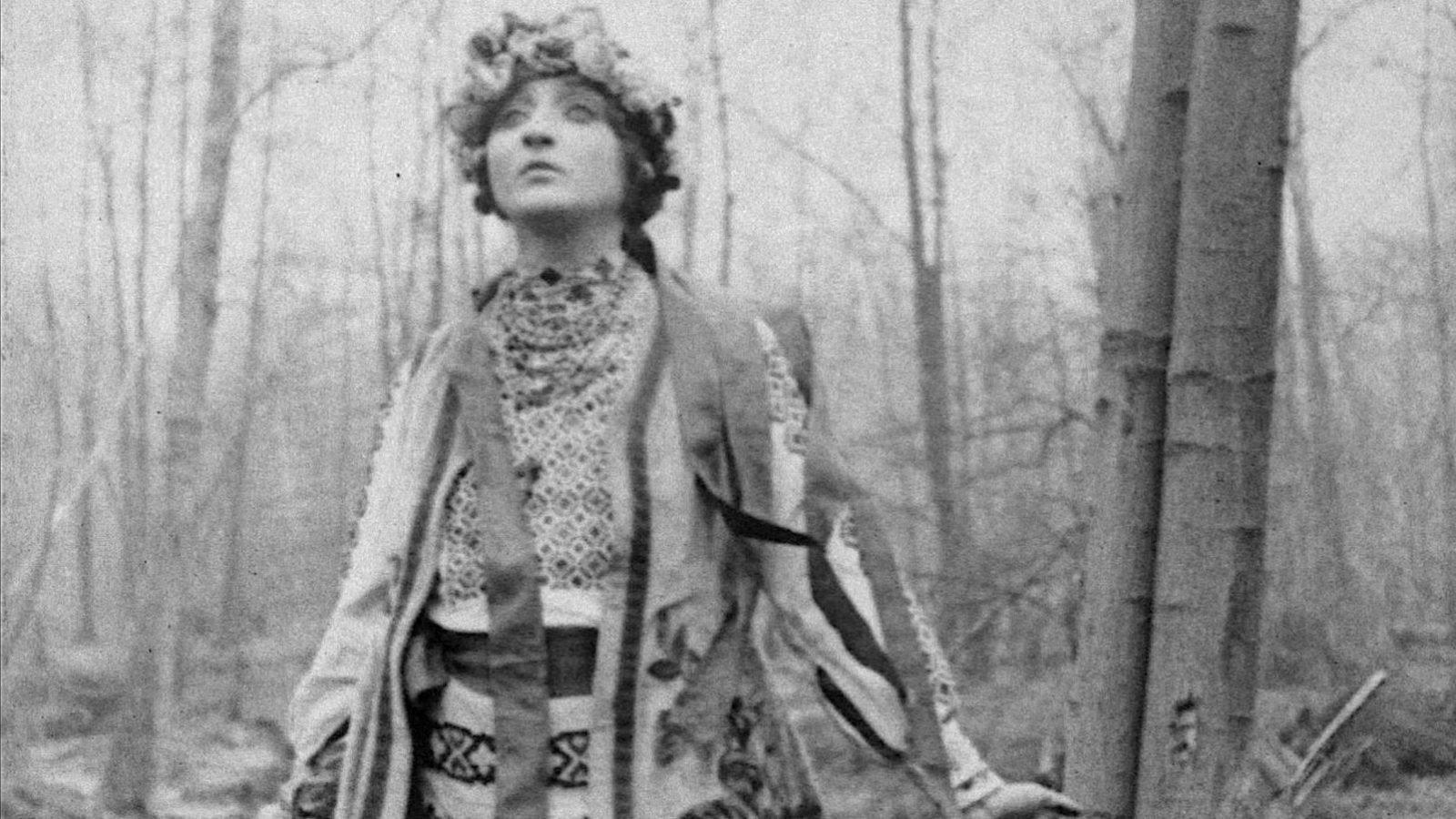 Broken Barriers 1919 movie scene