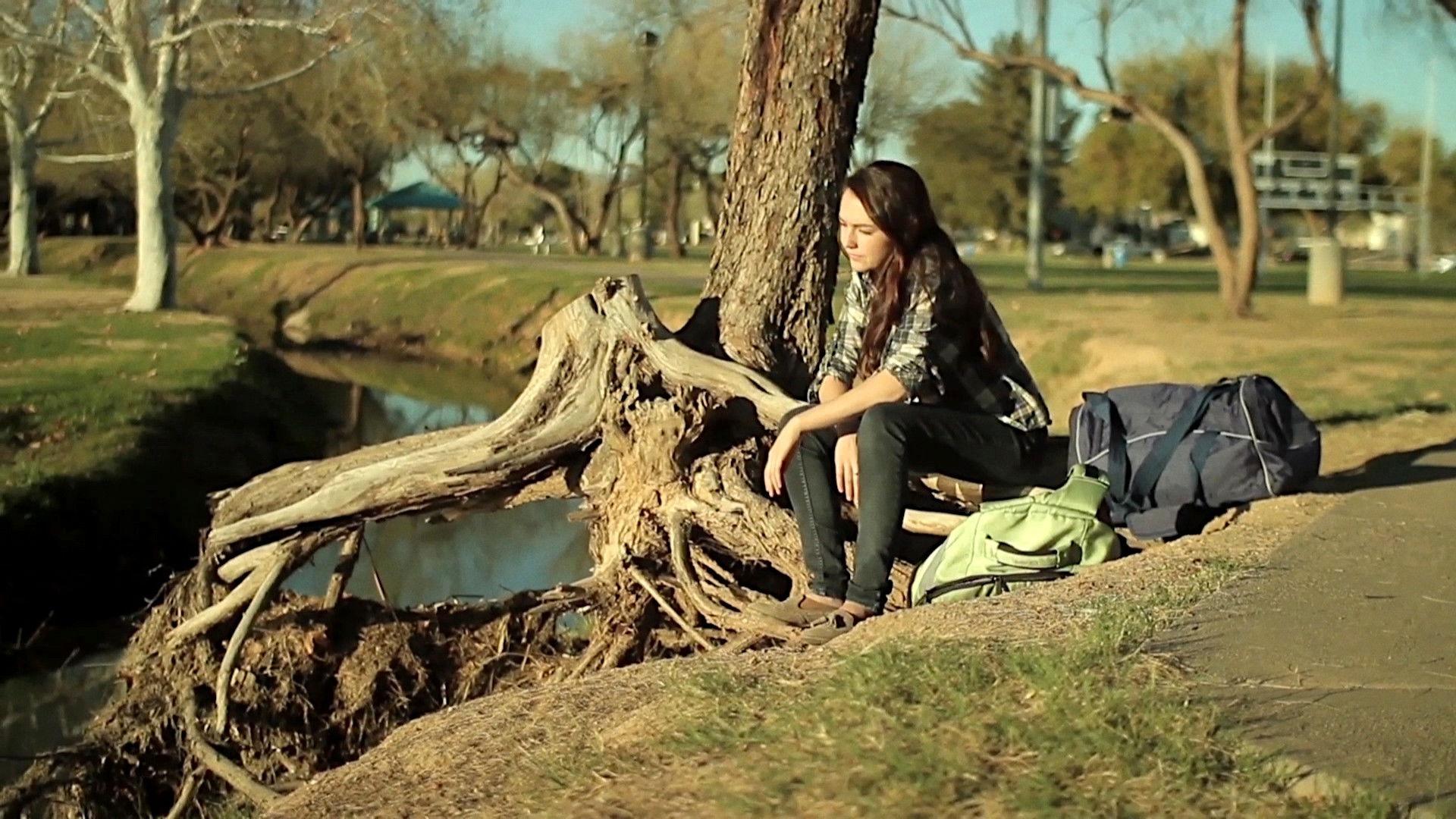 A Box of Faith 2015 movie scene
