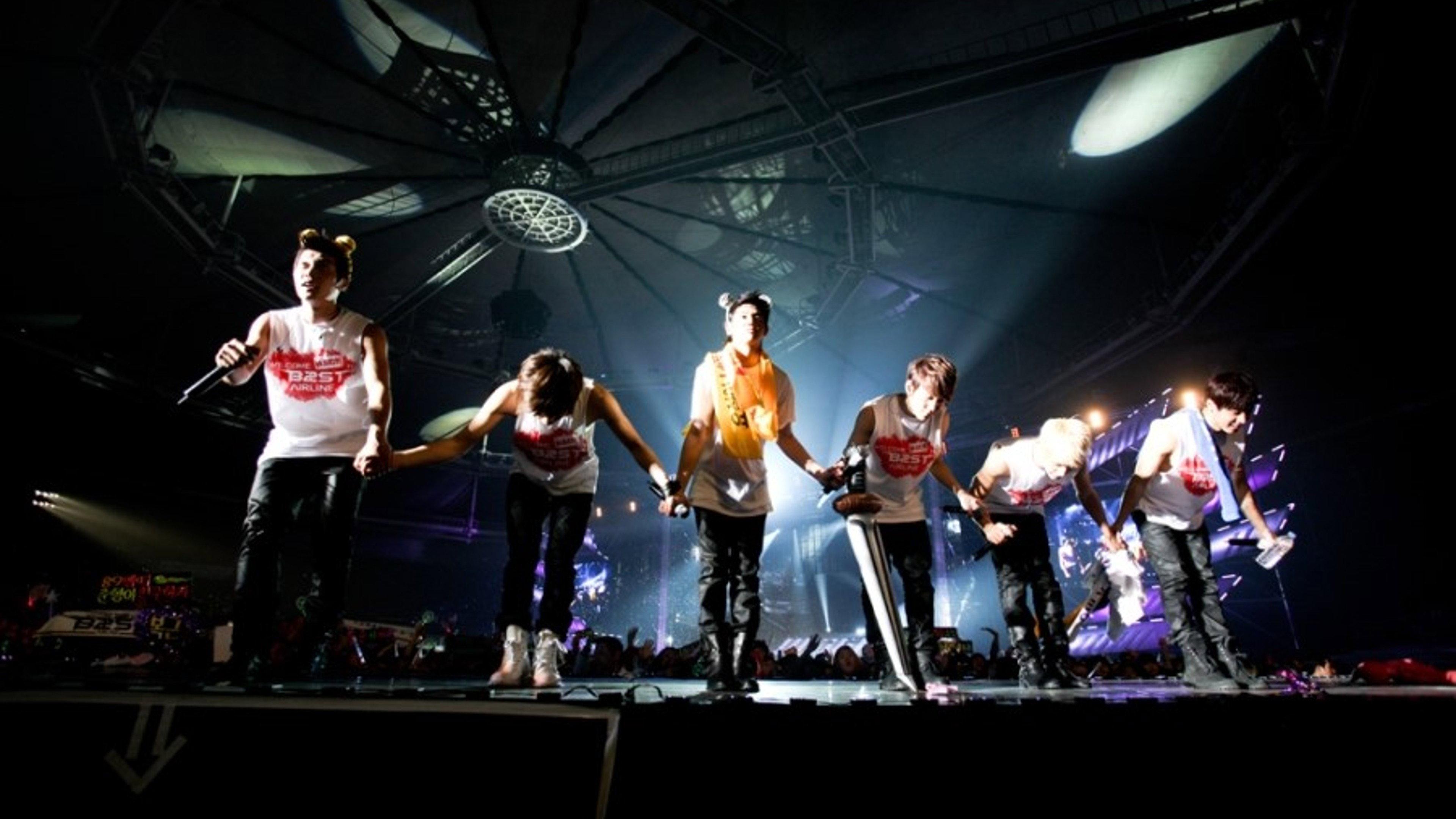 Welcome Back to Beast Airline 3D 2012 movie scene