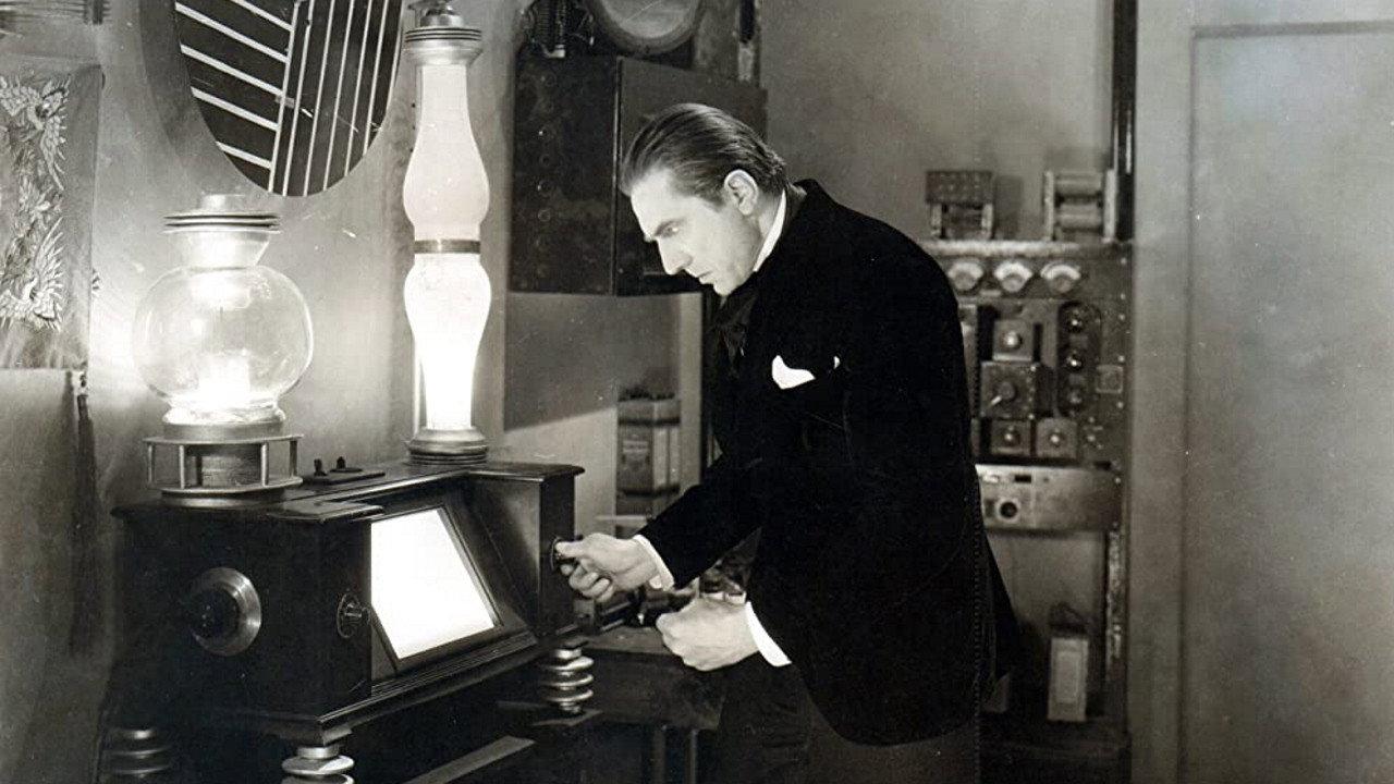 The Whispering Shadow 1933 movie scene