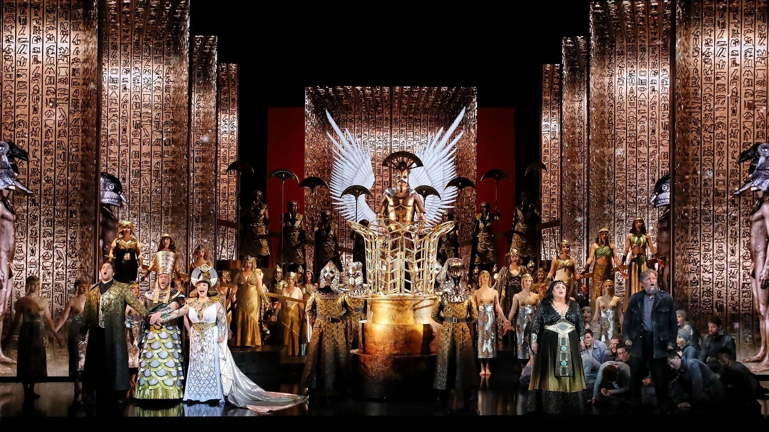 Opera Australia: Aida 2015 movie scene