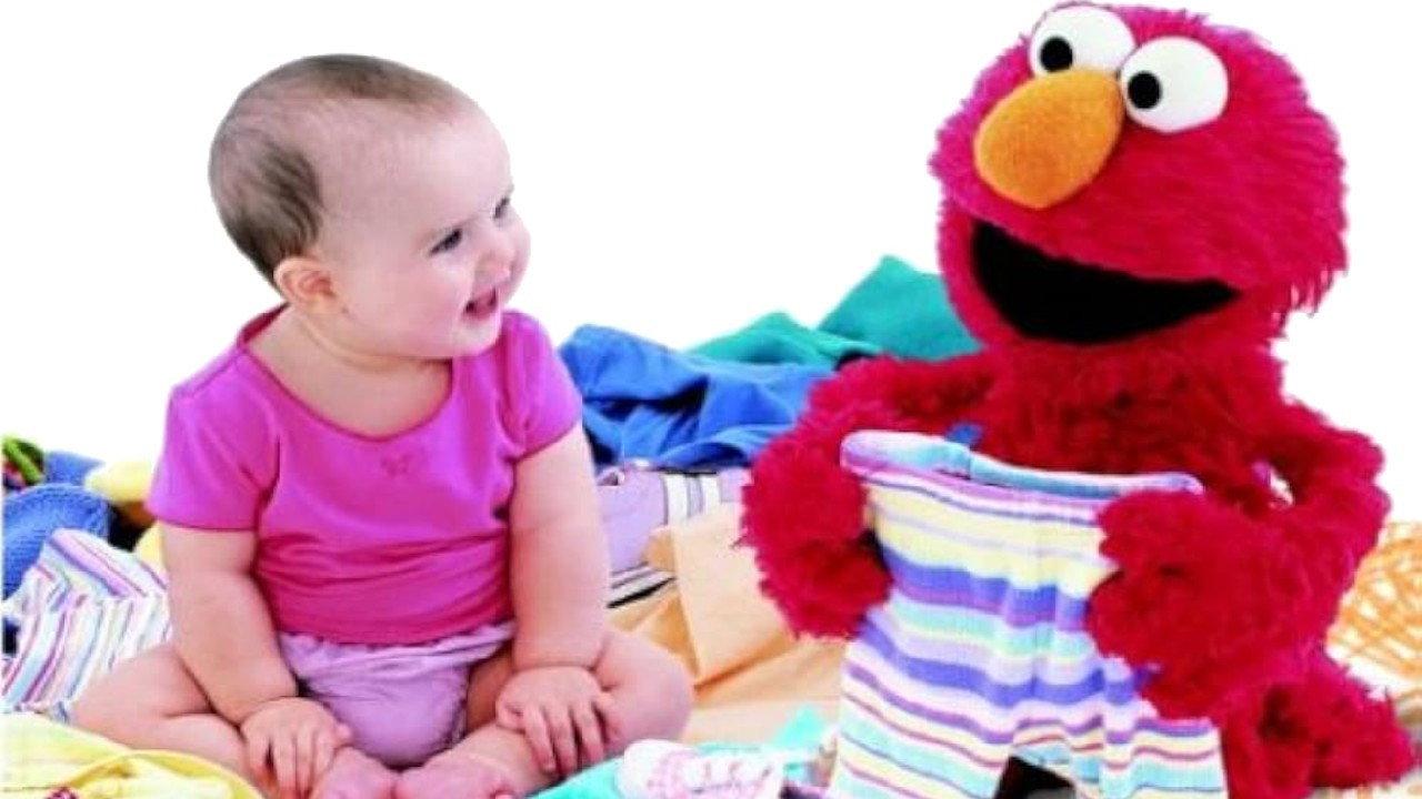 Elmo's World: Family Feature (Starring Elmo and Friends!) 2003 movie scene