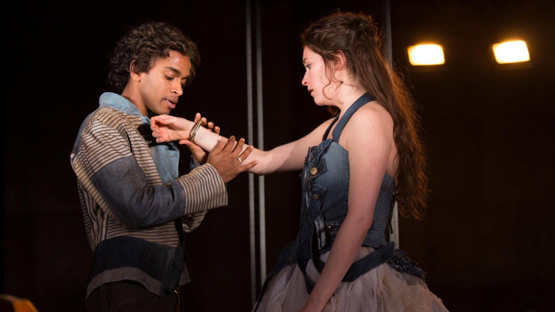 RSC Live: Cymbeline 2016 movie scene