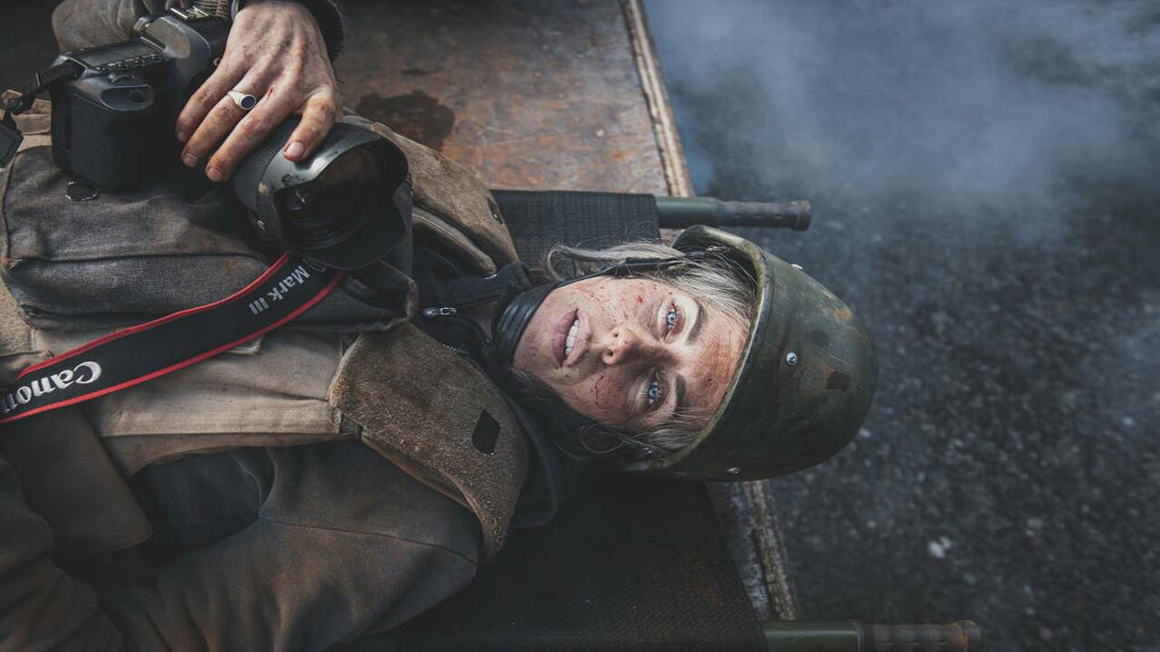 Die Bilderkriegerin - Anja Niedringhaus 2022 movie scene