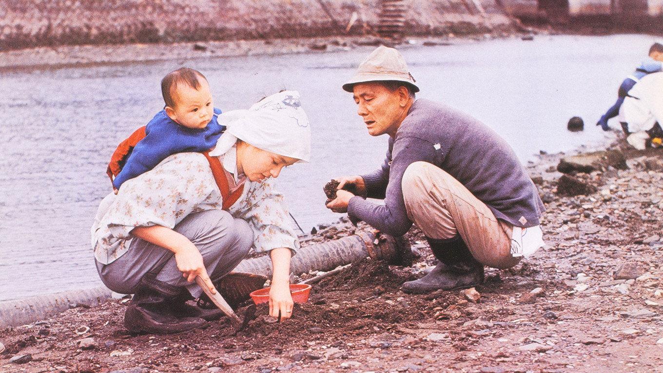 Where Spring Comes Late 1970 movie scene