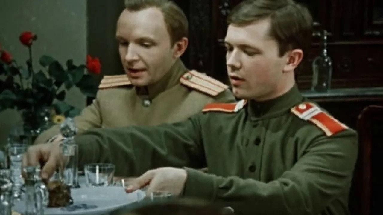Days of the Turbins 1976 movie scene