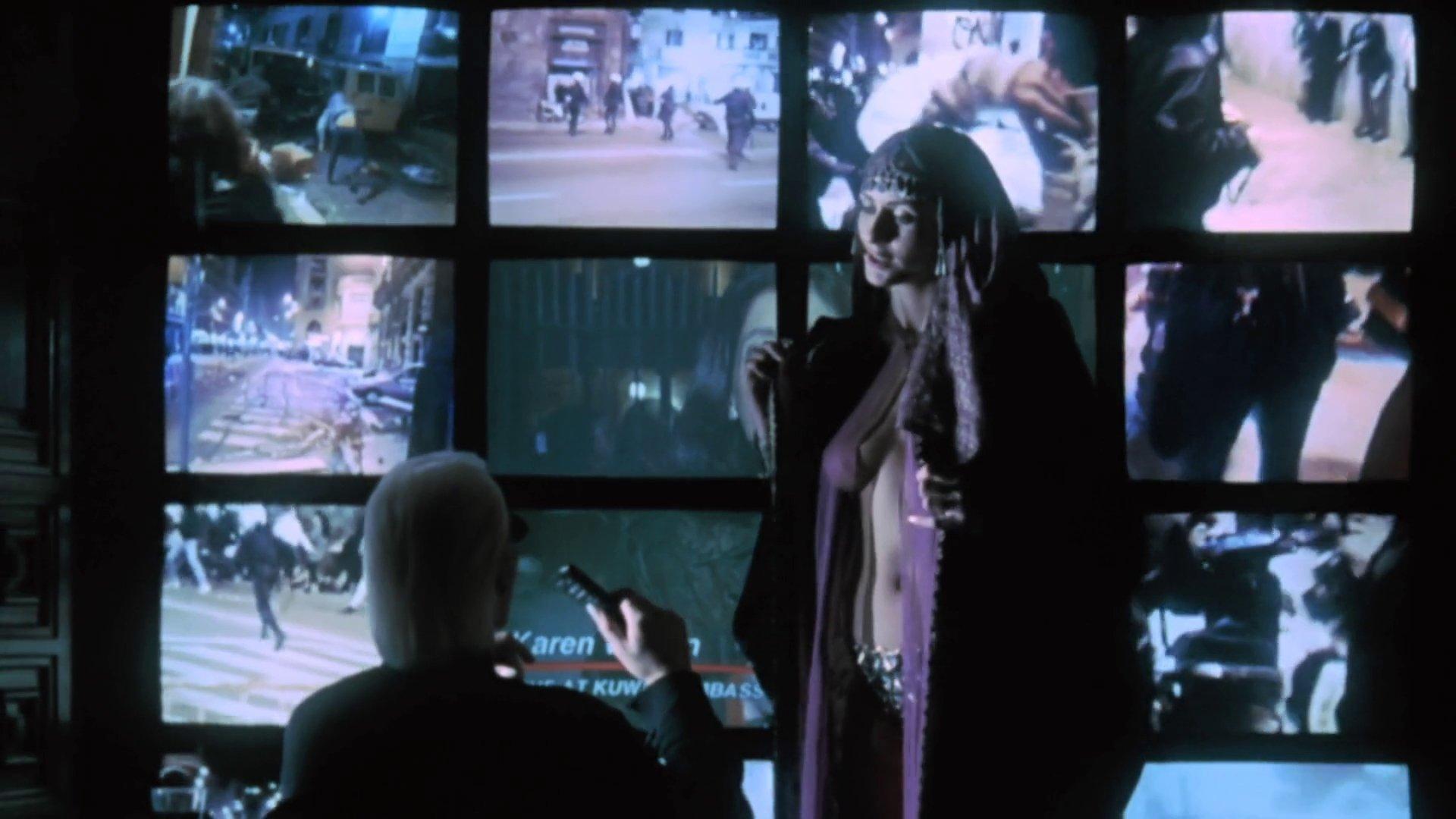 Faust: Love of the Damned 2000 movie scene
