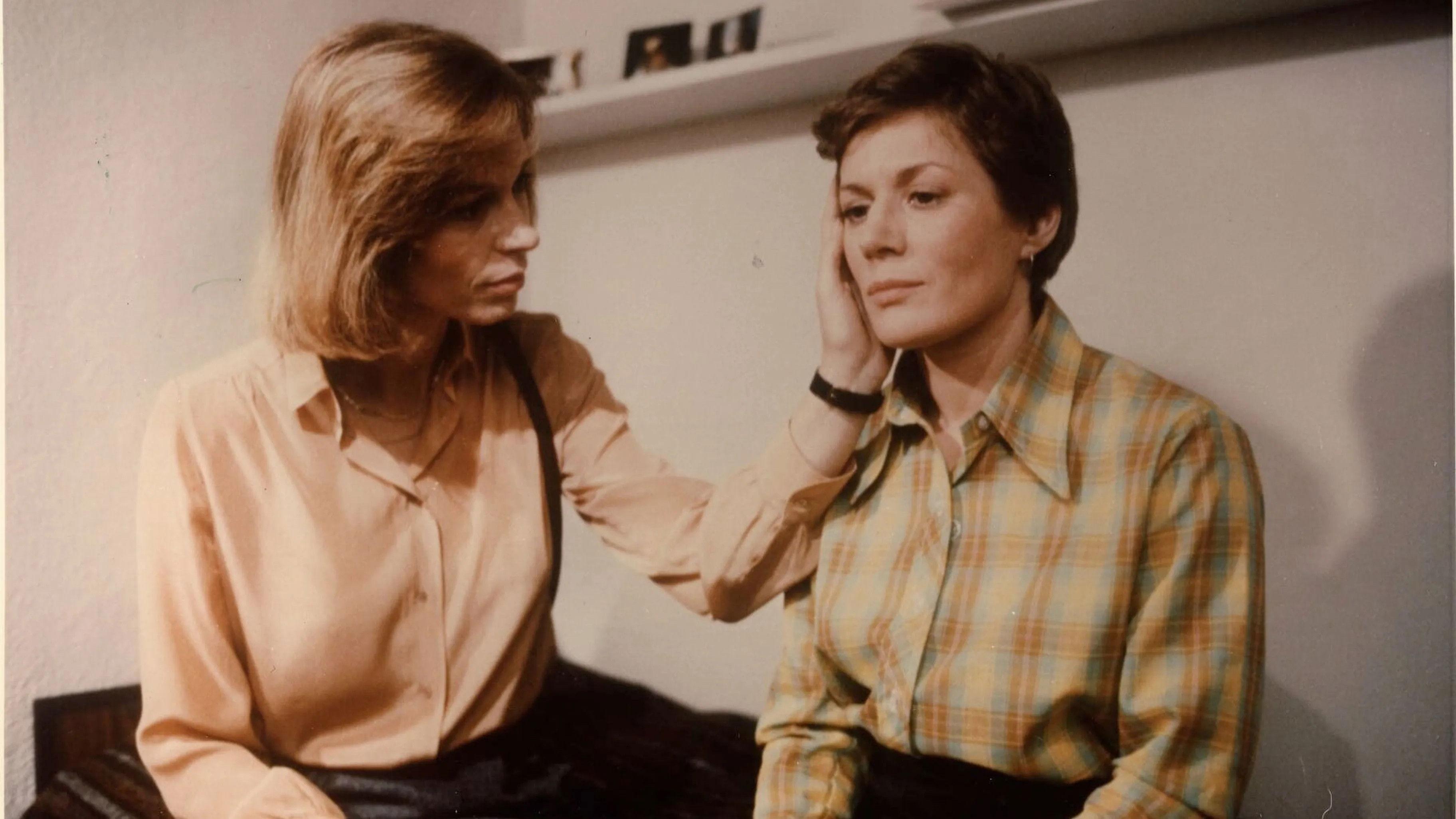 A Question of Silence 1982 movie scene