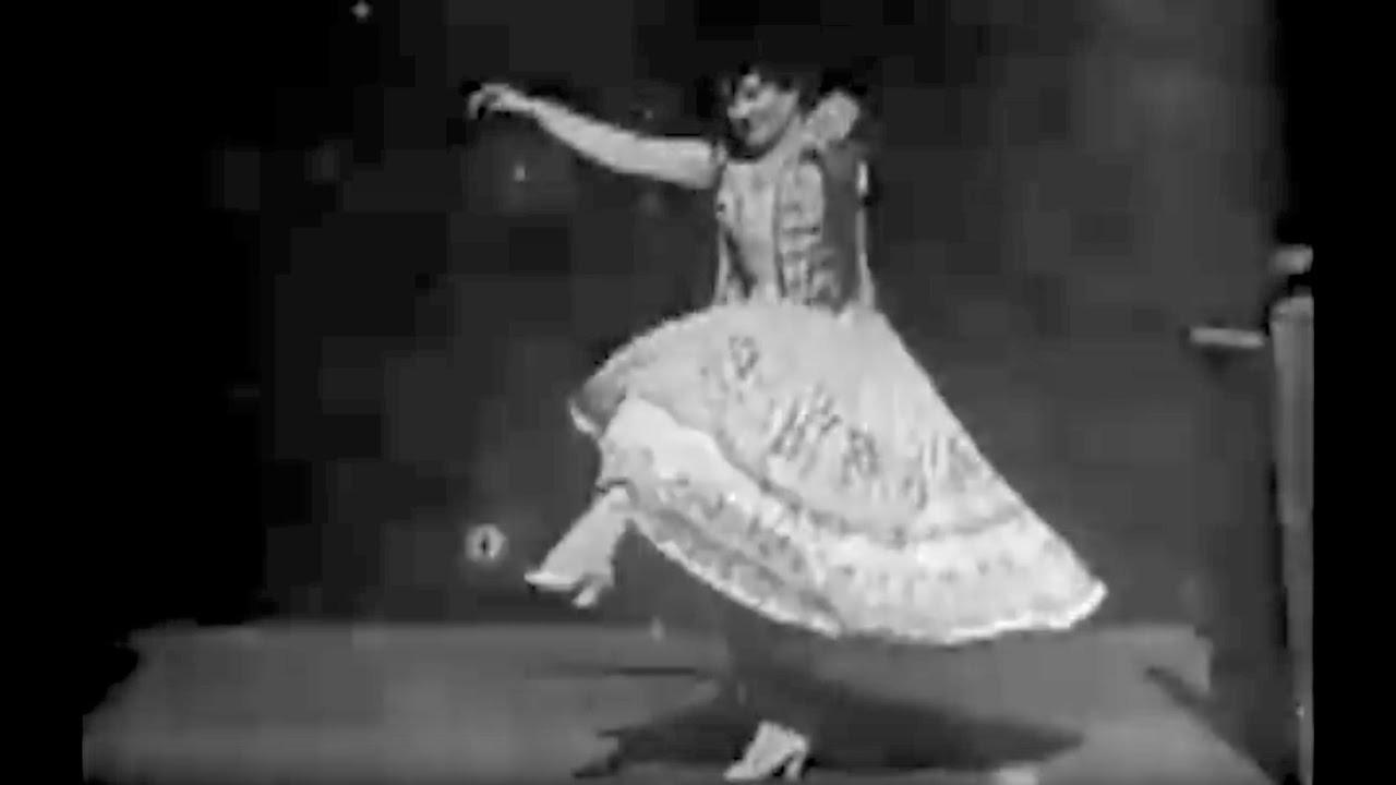 Carmencita 1894 movie scene