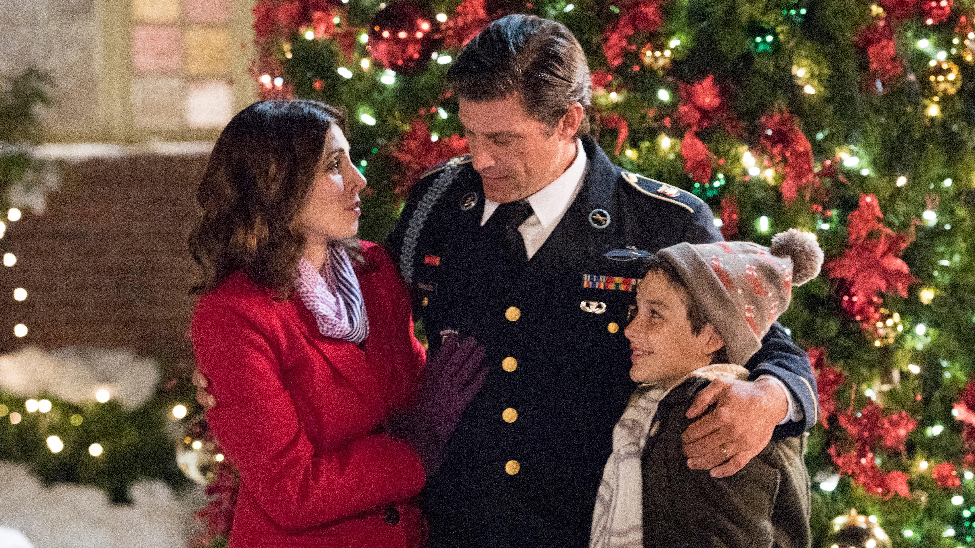 The Christmas Note 2015 movie scene