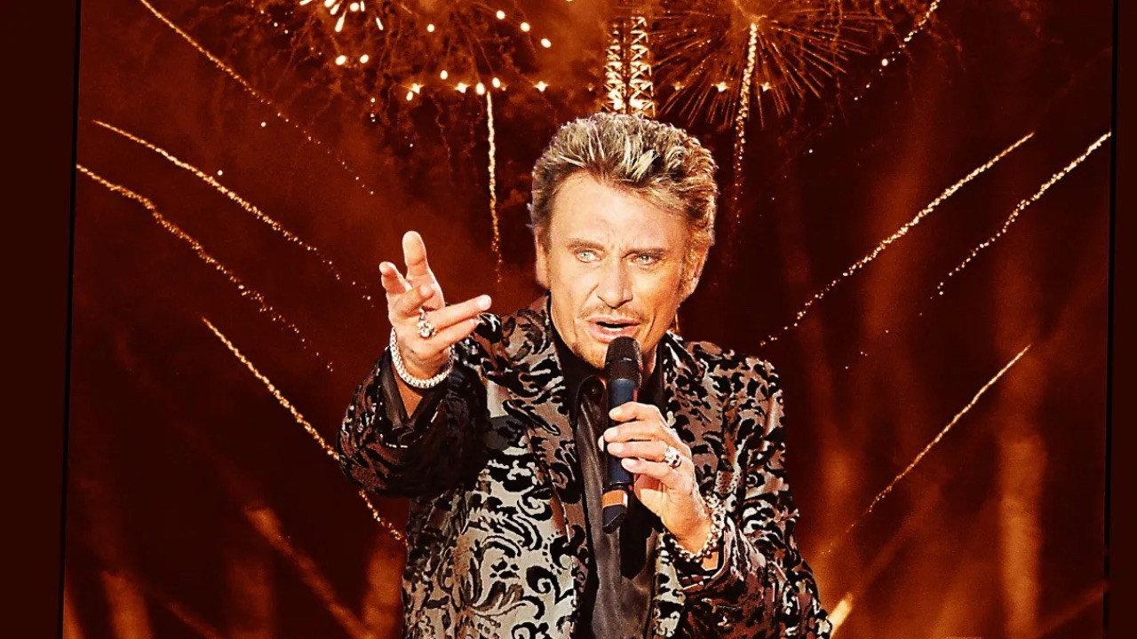 Johnny Hallyday - Live à la Tour Eiffel 2000 movie scene