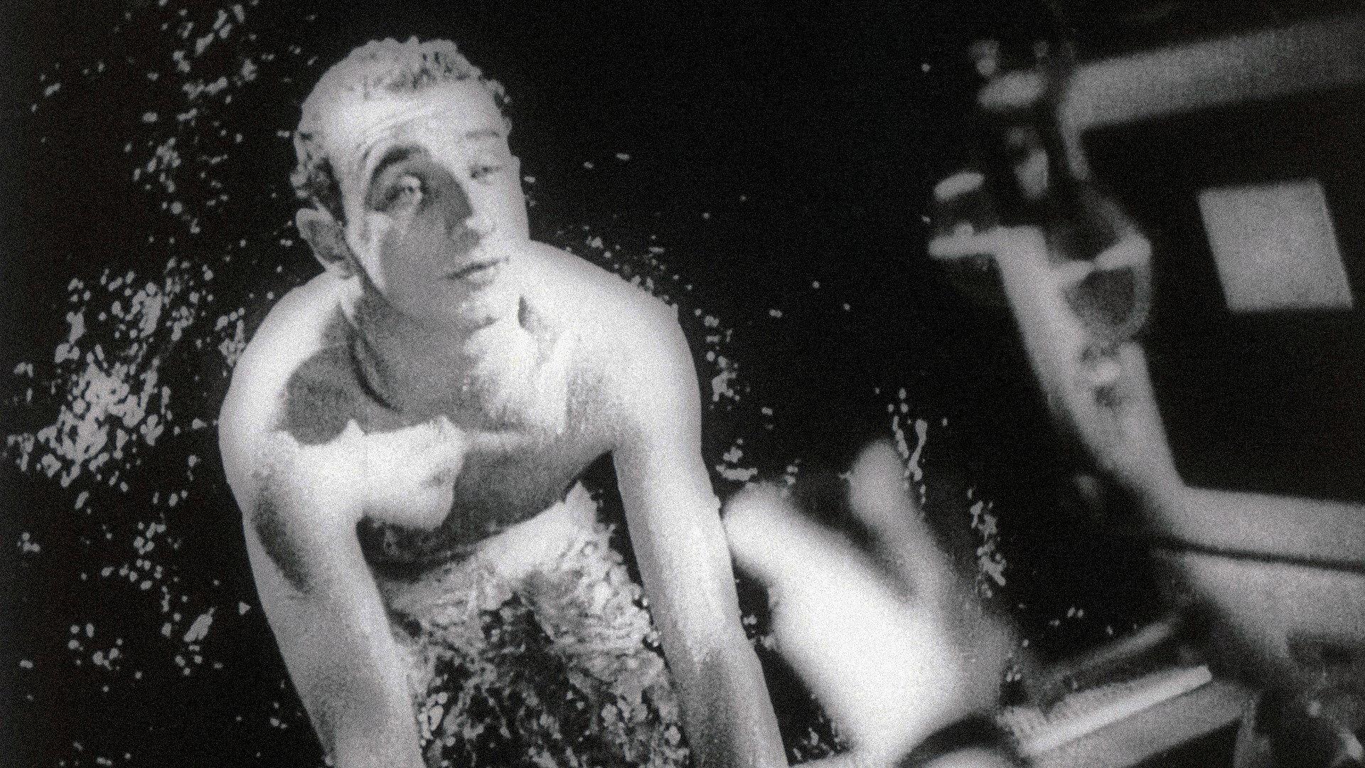 Taris 1931 movie scene