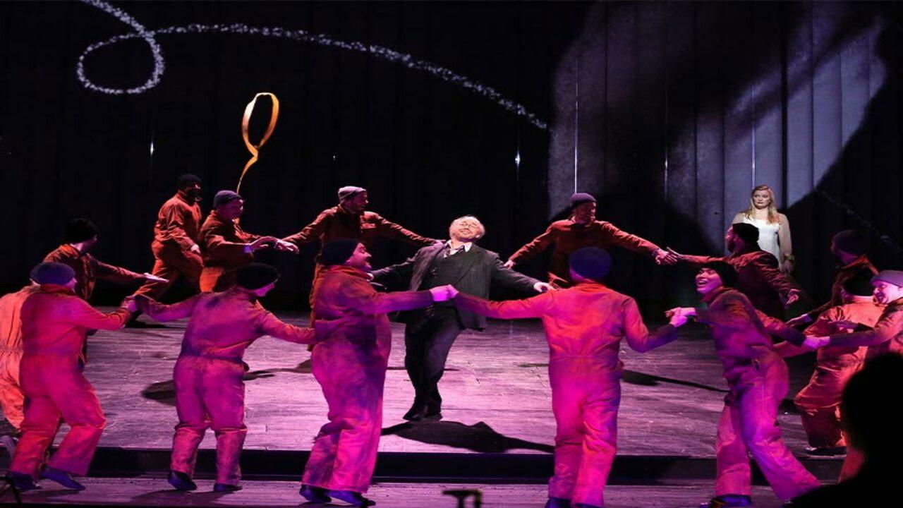 The Metropolitan Opera: The Magic Flute 2023 movie scene
