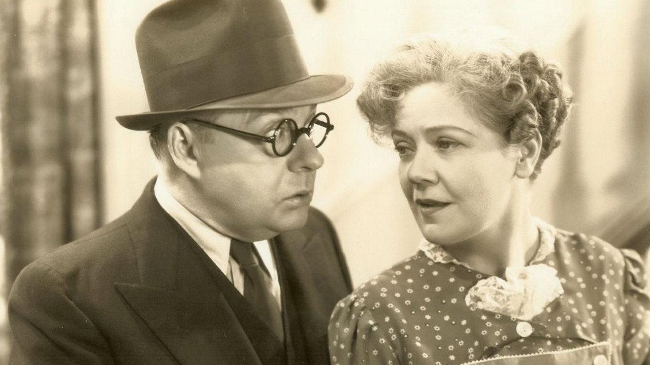 Love on a Budget 1938 movie scene