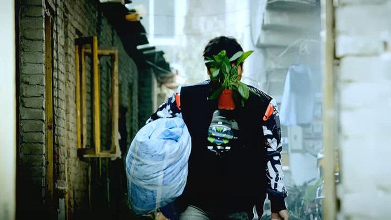 Two Stupid Men 2019 movie scene