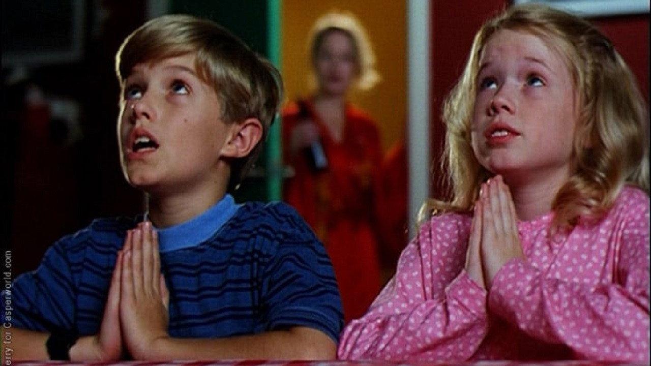 The Crazysitter 1994 movie scene