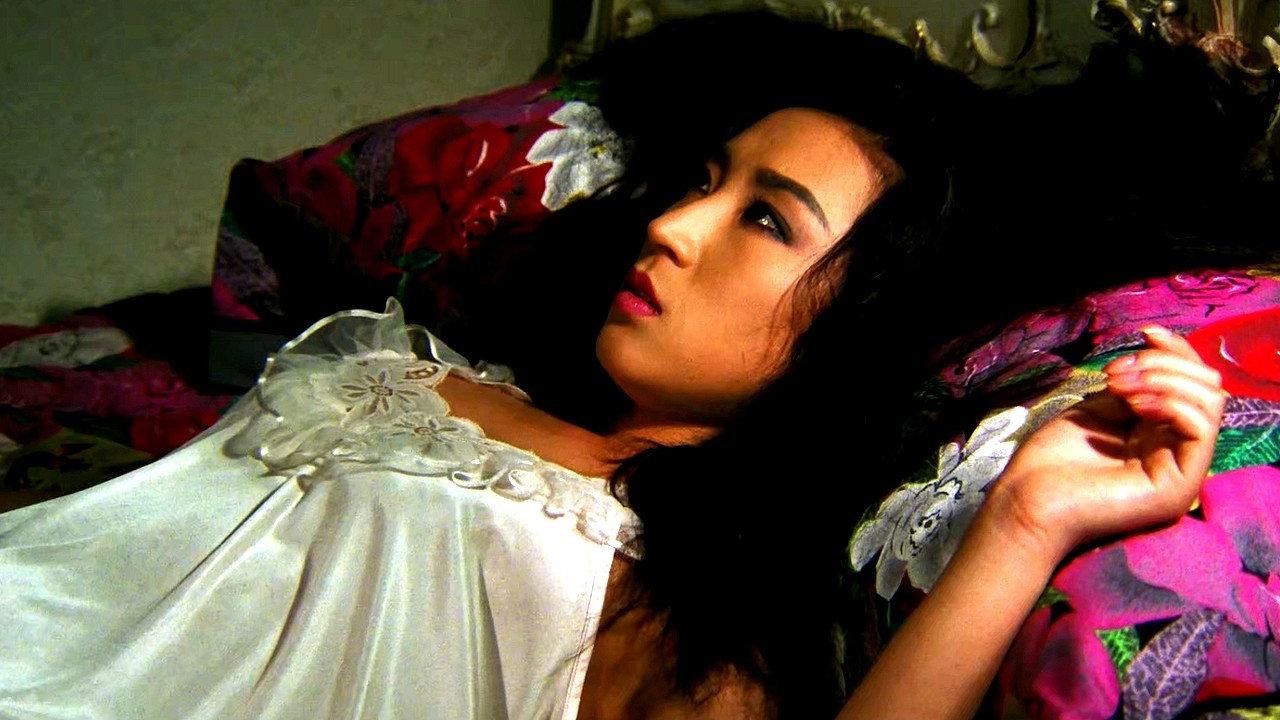 Madame Aema 5 1991 movie scene