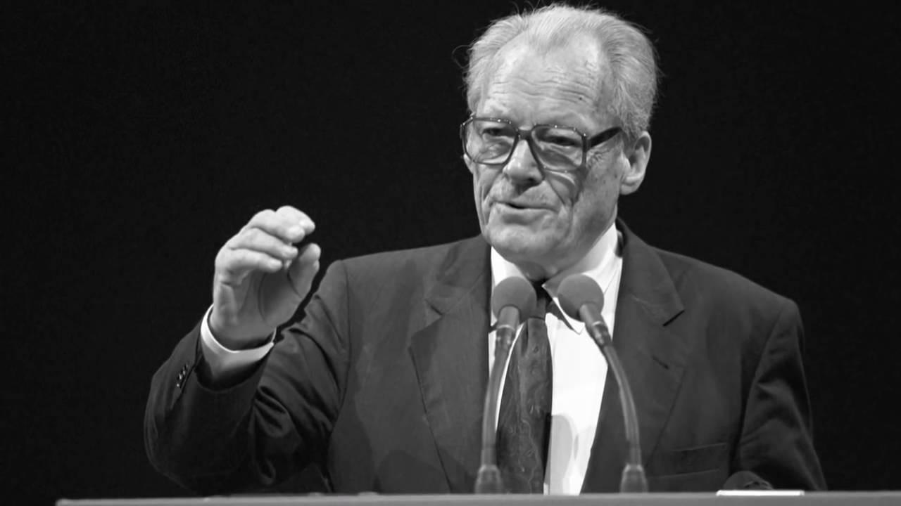 Willy Brandt - Erinnerungen an ein Politikerleben 2013 movie scene