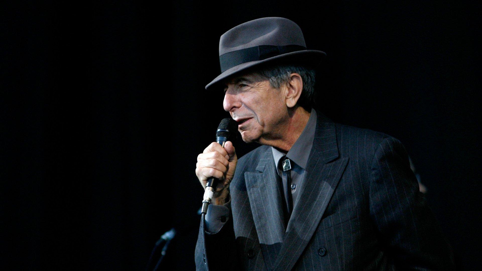 Leonard Cohen: Live in London 2008 movie scene