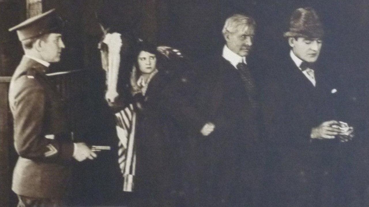 The Racing Strain 1918 movie scene