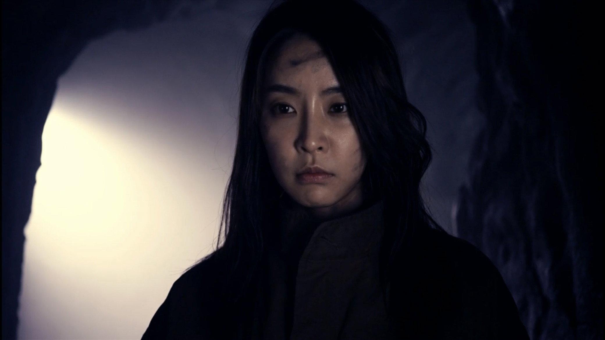 The Tunnel 2014 movie scene