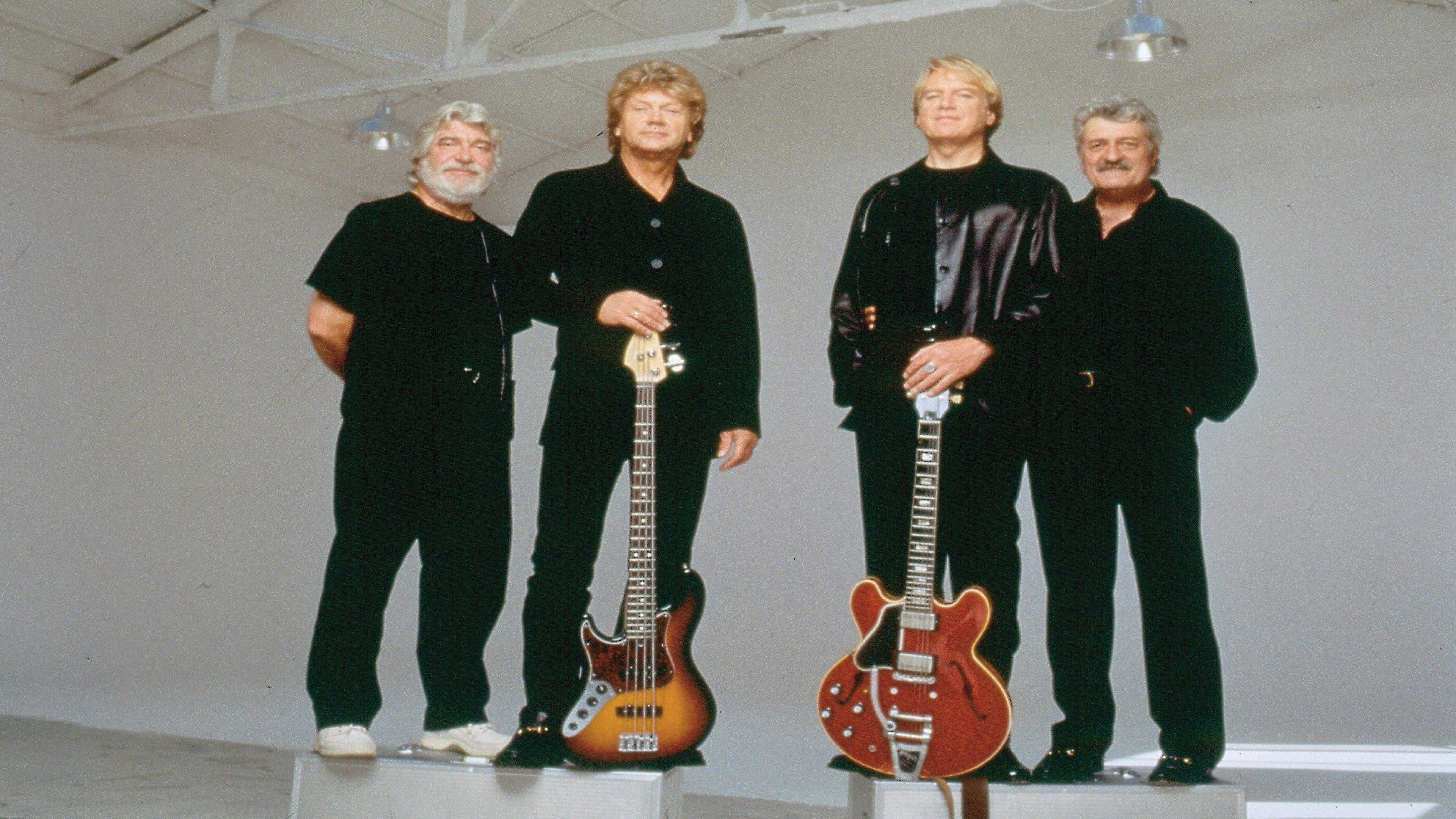 The Moody Blues - The Other Side Of Red Rocks 2000 movie scene